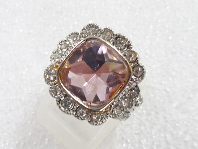 JAPANESE KIMONO / ANTIQUE COLORED STONE RING (SIZE 11)
